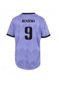 Real Madrid Karim Benzema #9 Fotballdrakt Borte Klær Dame 2022-23 Korte ermer